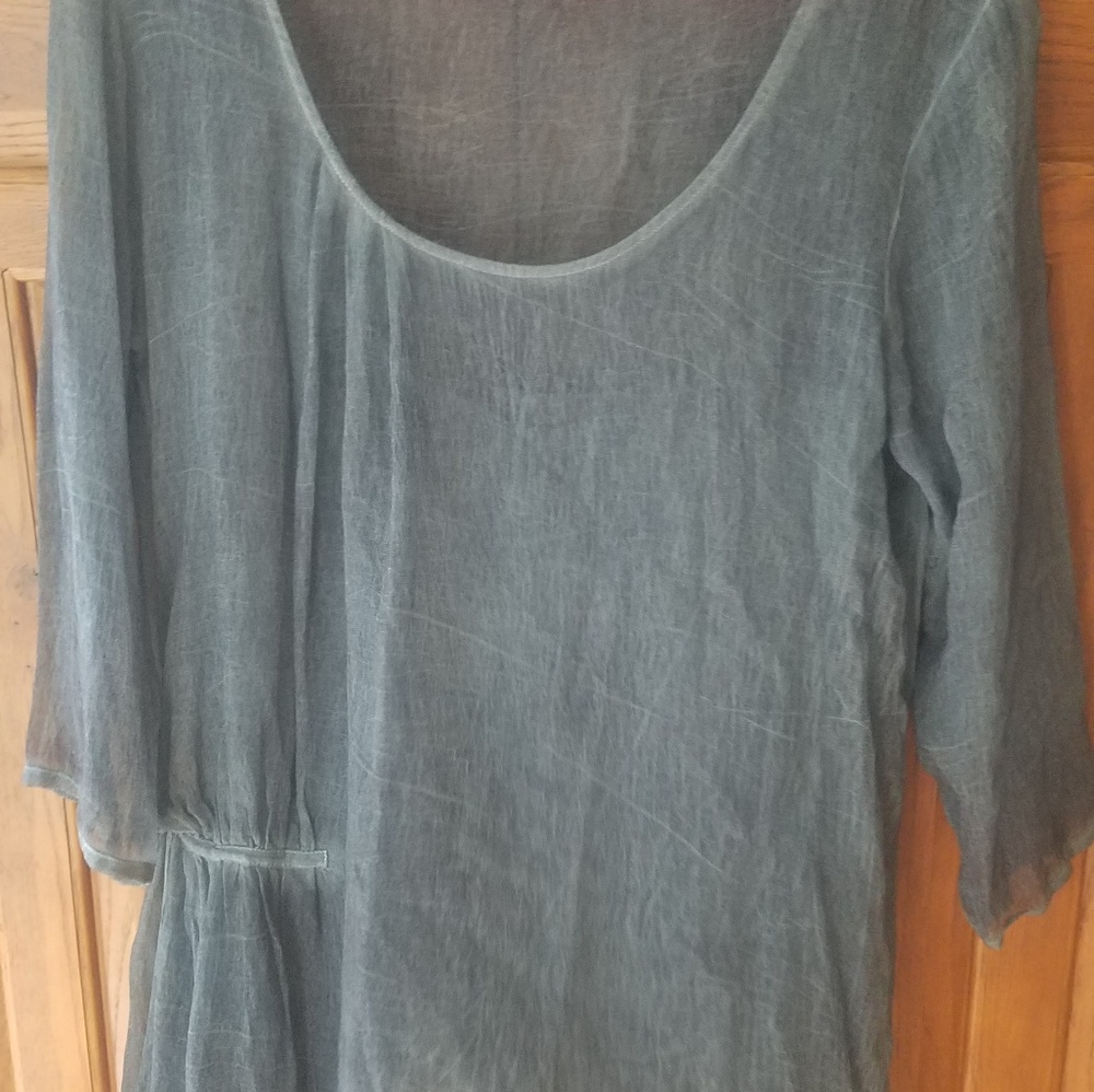 Gauzy shirt and tank set